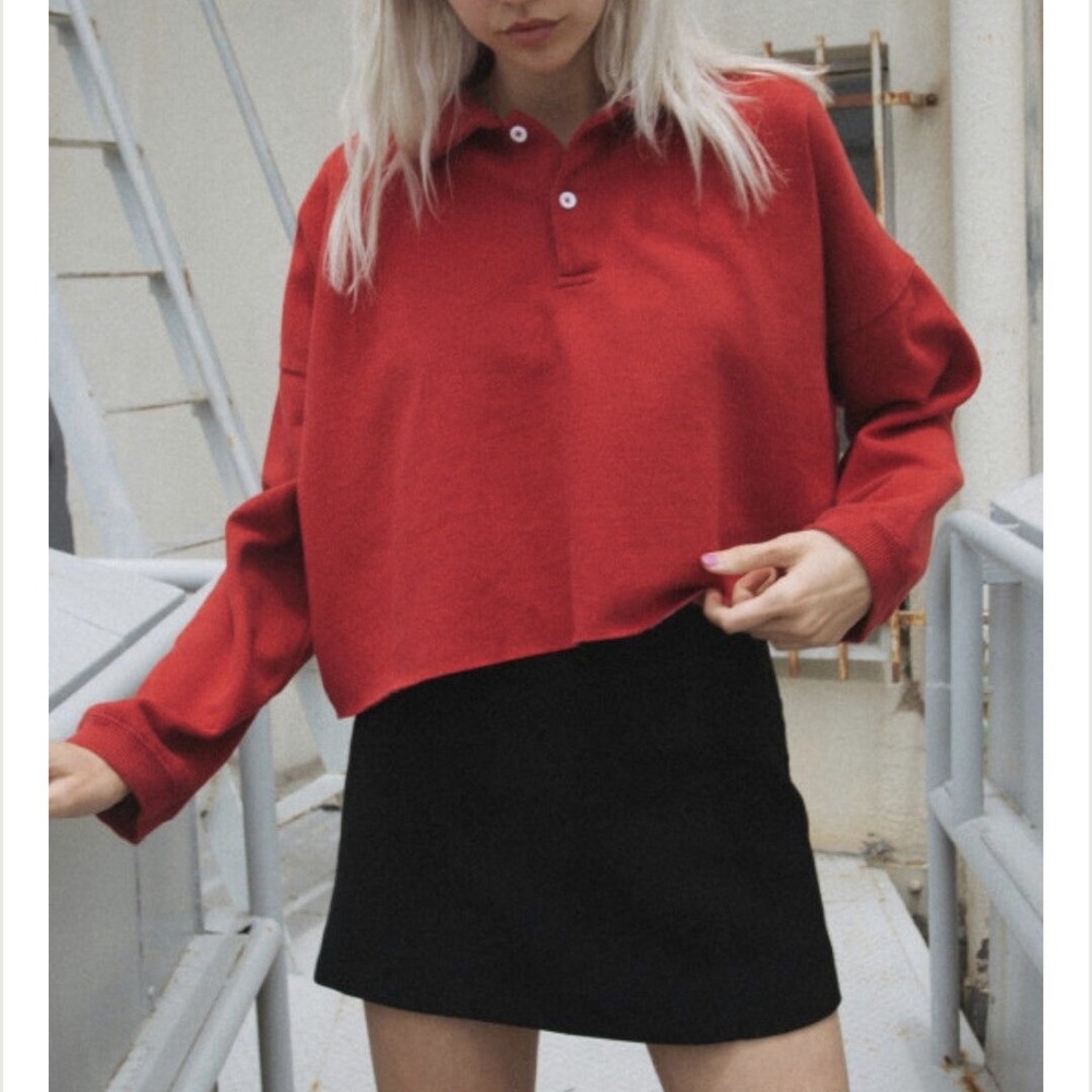 ON HOLD ⚡️ Brandy Melville cropped red sweater